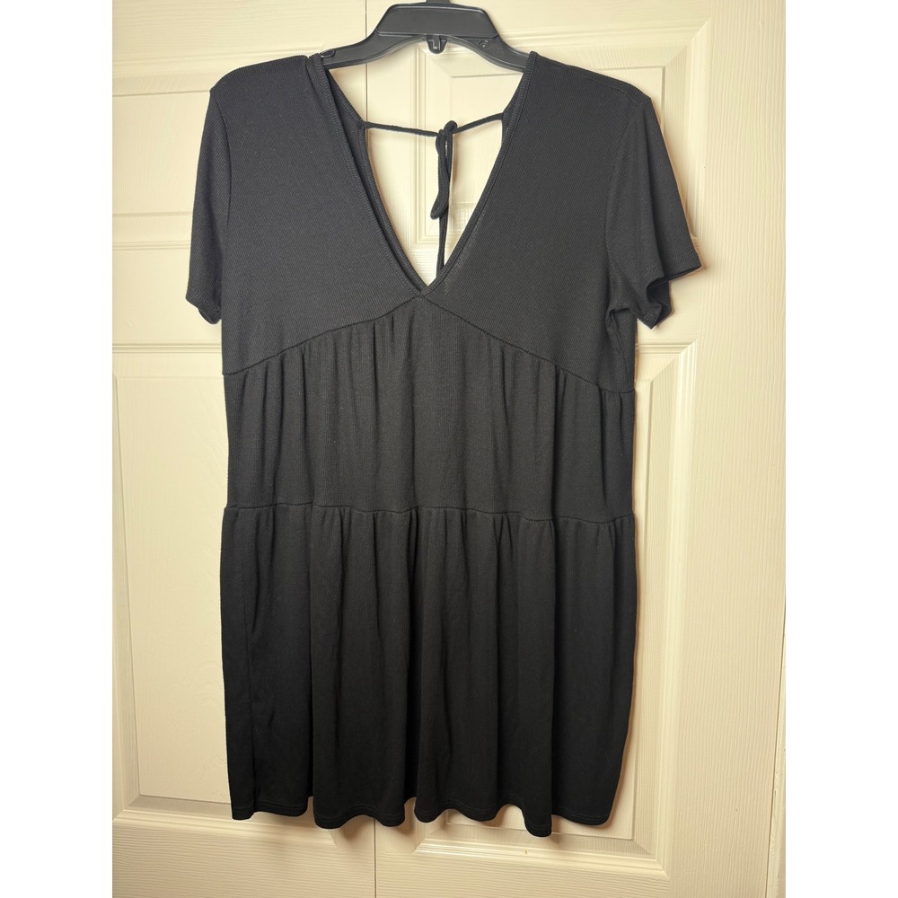 21 Saints Black Ribbed Knit Tiered Babydoll Mini Dress V-Neck Tie Back Medium